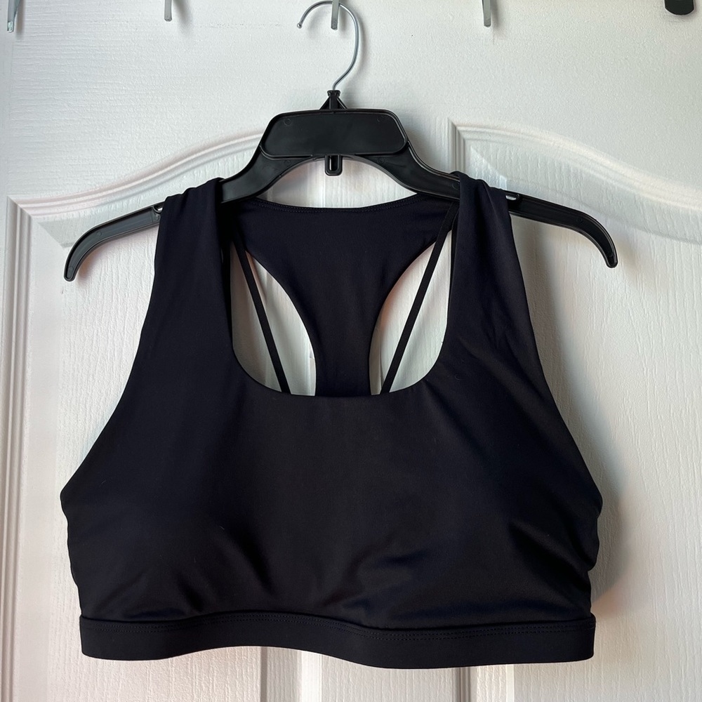 Fabletics sports bra